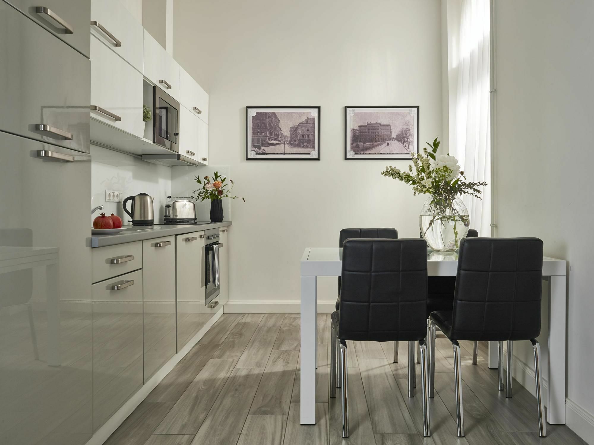 7Seasons Central Suites Budapest Extérieur photo